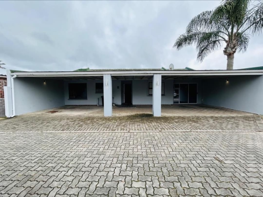 4 Bedroom Property for Sale in Dorchester Heights Eastern Cape